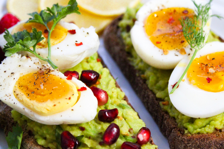 Endometriosis Nutritionist - heavy and painful periods
